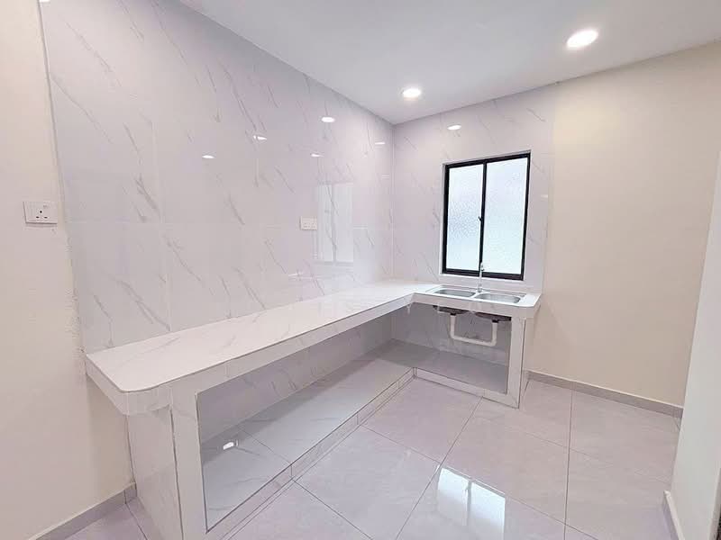 Rumah Teres 2 Tingkat untuk Dijual di Skudai (Johor) - Louis Yeo - Kitchen - PropertyGuru.com.my