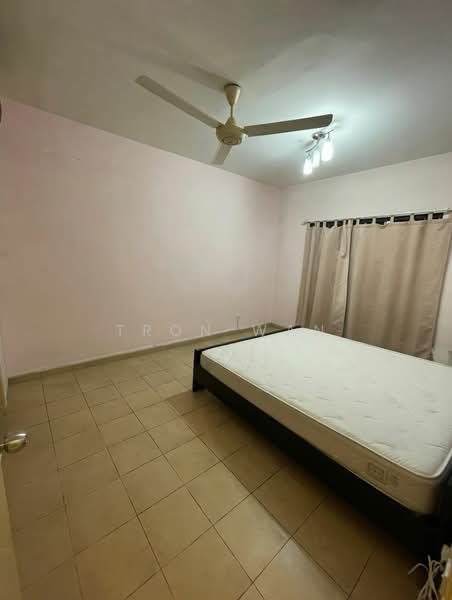 Pangsapuri untuk Disewa di D'Palma - Tron Wan - Bedroom - PropertyGuru.com.my