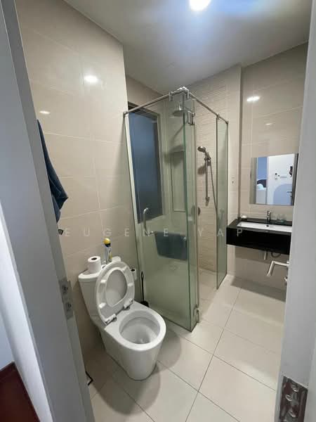 Service Residence for Rent at Sapphire Paradigm - Eugene Yap - Bathroom - PropertyGuru.com.my