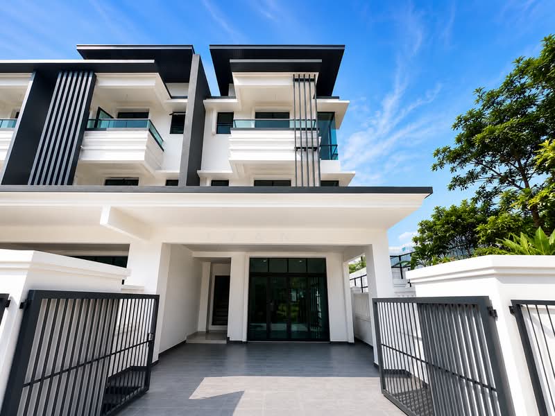 3-storey Terraced House for Sale in Taman Connaught (Cheras) - Ivan . - Exterior - PropertyGuru.com.my