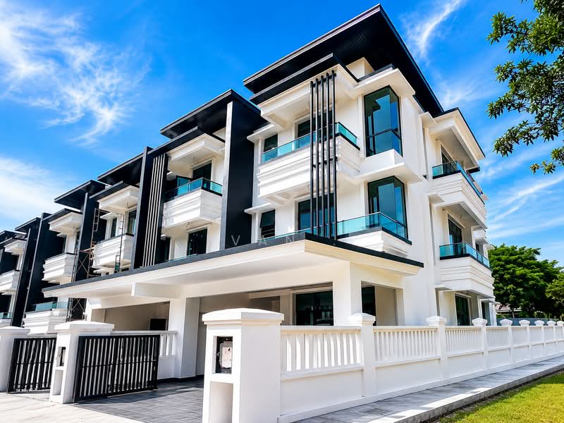 3-storey Terraced House for Sale in Taman Connaught (Cheras) - Ivan . - Exterior - PropertyGuru.com.my