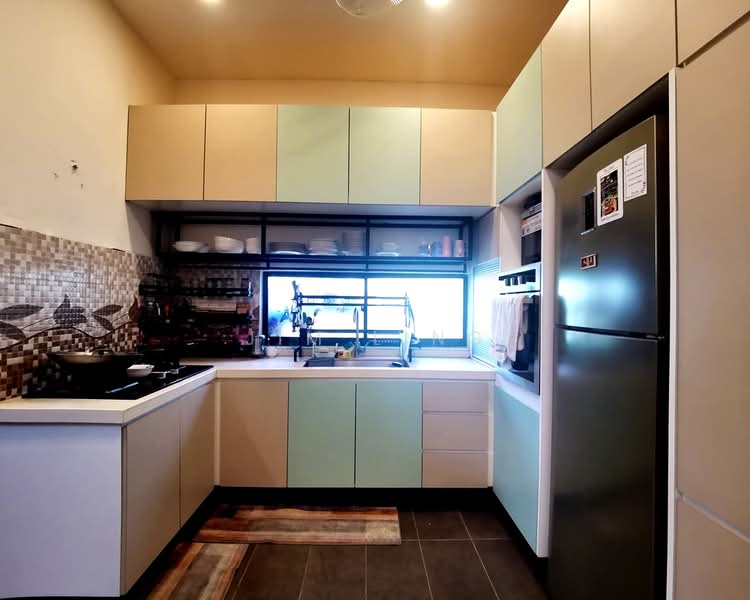 2.5-storey Terraced House for Sale in Seksyen 16 (Shah Alam) - Jim Ling - Kitchen - PropertyGuru.com.my