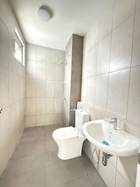 2-storey Terraced House for Rent in Bandar Gamuda Cove (Dengkil) - SY Lee - Bathroom - PropertyGuru.com.my