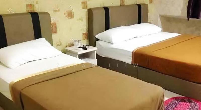 Kedai / Pejabat untuk Dijual di Taman Sri Kulai Baru 2 (Kulai) - Ziyan Liew - Bedroom - PropertyGuru.com.my