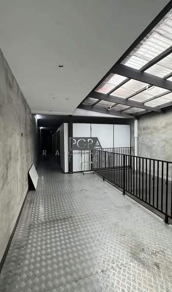 Kedai untuk Dijual di George Town (Penang) - Rachael Tan - Corridor - PropertyGuru.com.my