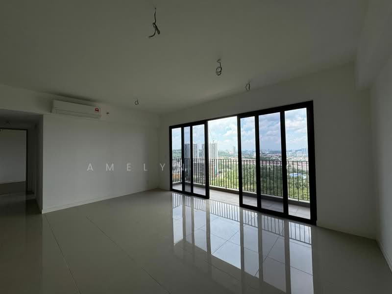 Servis Apartment untuk Dijual di The Pulse Residence - Amelyn Thong - Living Room - PropertyGuru.com.my