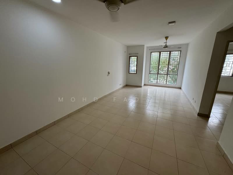Apartment for Sale at Seri Baiduri - Mohd Fadzli - Living Room - PropertyGuru.com.my