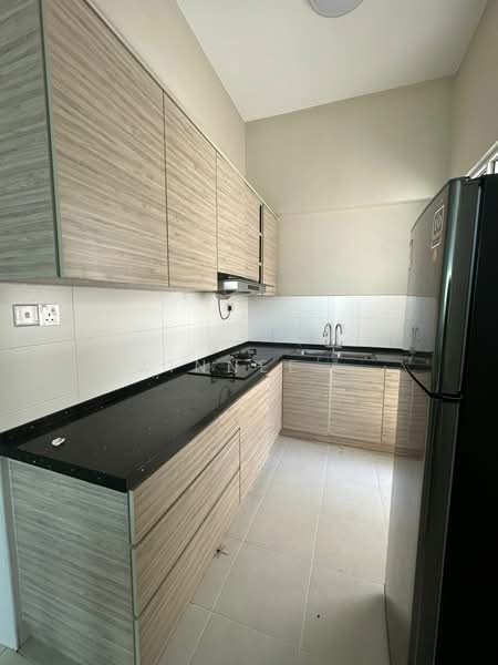 Condominium for Rent at Summer Place - Xinnee . - Kitchen - PropertyGuru.com.my