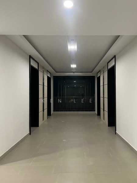 Kondominium untuk Disewa di One Cochrane Residence - Ken Lee - Corridor - PropertyGuru.com.my