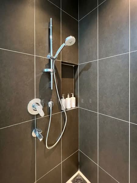Kondominium untuk Disewa di One Cochrane Residence - Ken Lee - Bathroom - PropertyGuru.com.my