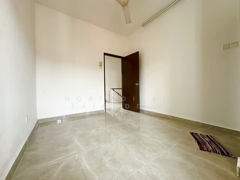 Rumah Teres 2 Tingkat untuk Dijual di Puncak Alam (Selangor) - NORFADILAH ZAINUDDIN - Interior - PropertyGuru.com.my