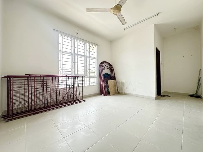Rumah Teres 2 Tingkat untuk Dijual di Puncak Alam (Selangor) - NORFADILAH ZAINUDDIN - Interior - PropertyGuru.com.my