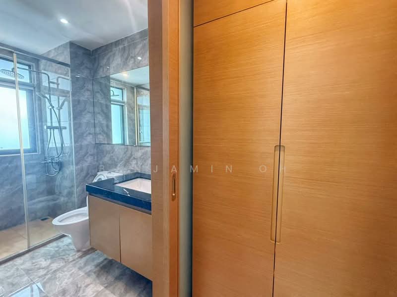 Servis Apartment untuk Disewa di R&F Princess Cove Phase 1 - Benjamin Oh - Bathroom - PropertyGuru.com.my