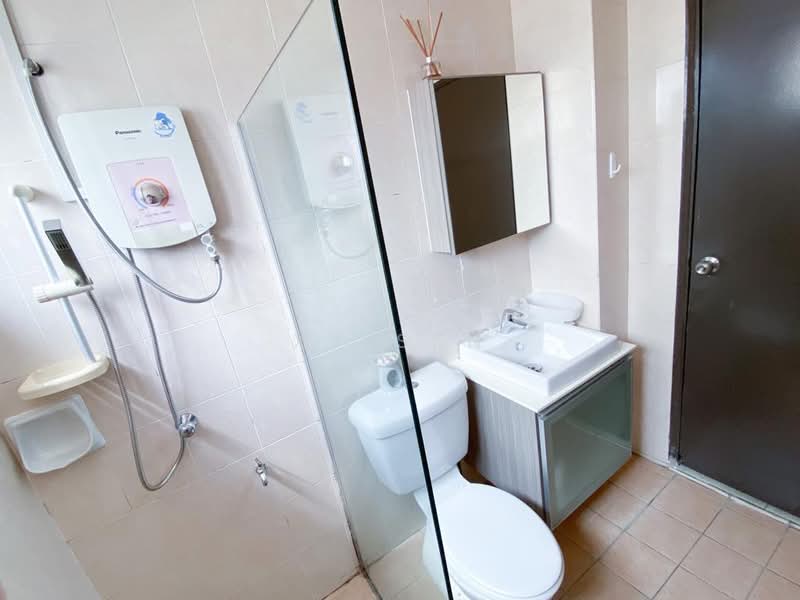 Condominium for Rent at Fairway Suites - XY Sen - PropertyGuru.com.my