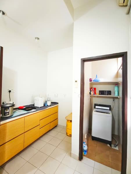 Rumah Berkembar untuk Dijual di Taman Ponderosa (Johor Bahru) - Jimmy Ooi - Kitchen - PropertyGuru.com.my