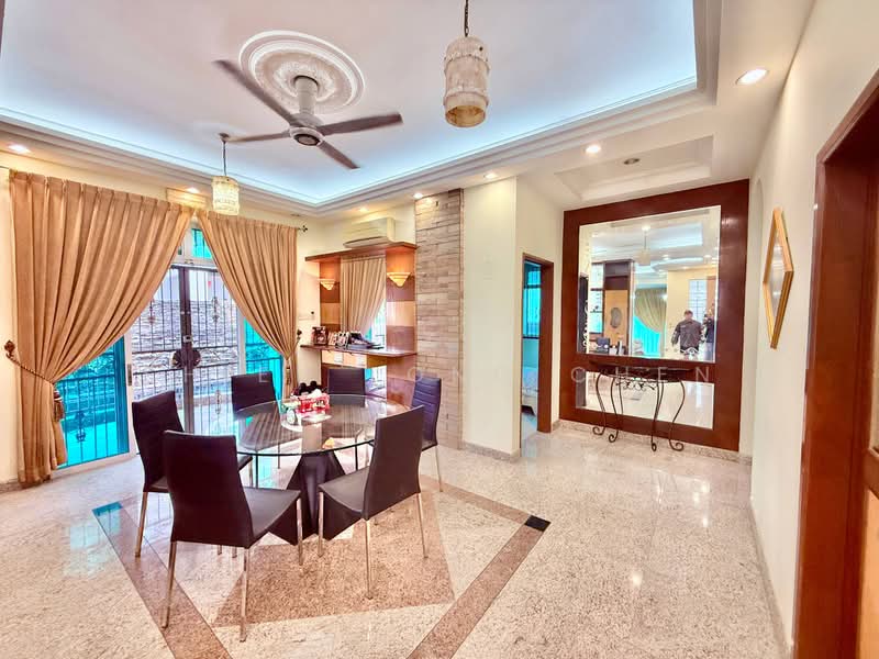 Semi-Detached House for Sale in Skudai (Johor) - Shieh Long Chen - Dining Room - PropertyGuru.com.my