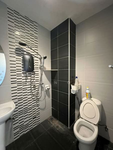 Condominium for Sale at Reflections Condominium - Simon Ooi - Bathroom - PropertyGuru.com.my