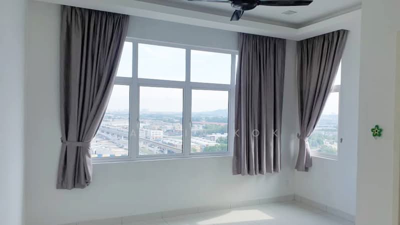 Service Residence for Sale at Skypod Residence - Calvin Kok - Bedroom - PropertyGuru.com.my
