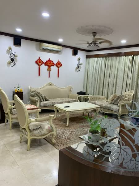 Bungalow for Sale in Bukit Rahman Putra (Sungai Buloh) - Peggy Yong - Living Room - PropertyGuru.com.my