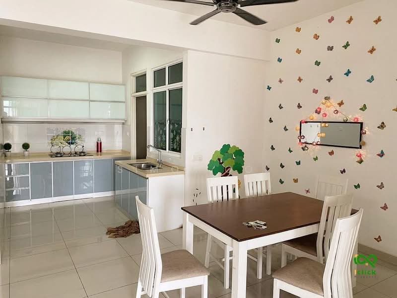 Condominium for Sale at Reflections Condominium - Simon Ooi - Kitchen - PropertyGuru.com.my