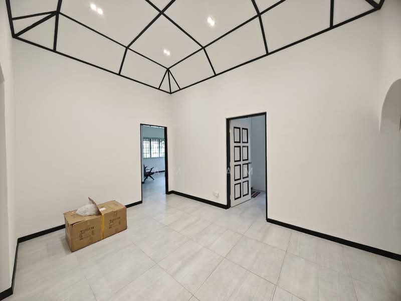 Bungalow for Sale in Taman Lim (Ipoh) - Sam Lam - PropertyGuru.com.my