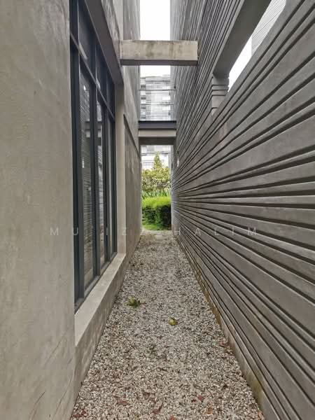 Zero-Lot Bungalow for Rent in Cyberjaya (Selangor) - Mu'izz Halim - PropertyGuru.com.my