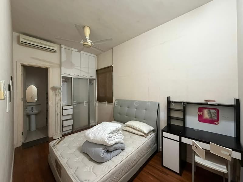 Condominium for Sale at Idaman Residence - Kweenie Chong - Bedroom - PropertyGuru.com.my