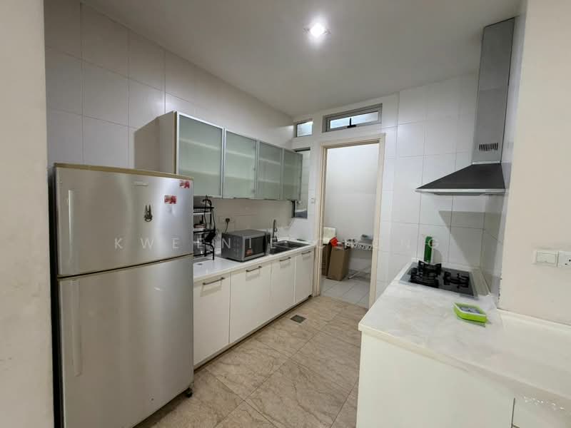 Condominium for Sale at Idaman Residence - Kweenie Chong - Kitchen - PropertyGuru.com.my