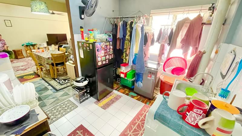 Apartment for Sale at Pangsapuri Bukit Baru - Azli Ibrahim - Kitchen - PropertyGuru.com.my