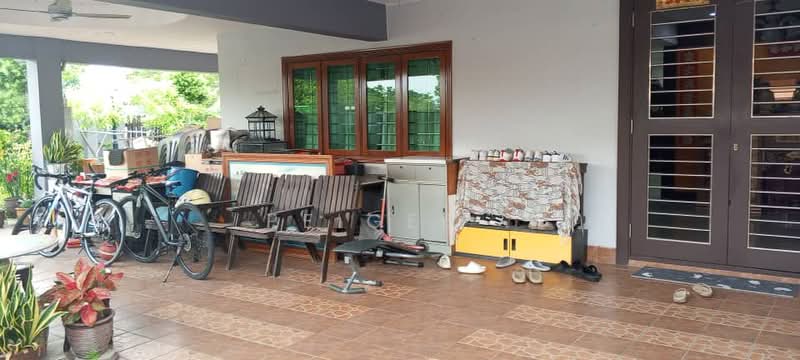 2-storey Terraced House for Sale in Subang Bestari (Shah Alam) - PeiGee . - Exterior - PropertyGuru.com.my