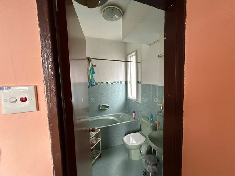 Condominium for Sale at Sri Ayu - Ming Feng - PropertyGuru.com.my