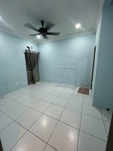 Townhouse for Sale in Kuala Selangor (Selangor) - Rohana Ishak - Interior - PropertyGuru.com.my