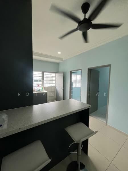 Townhouse for Sale in Kuala Selangor (Selangor) - Rohana Ishak - Kitchen - PropertyGuru.com.my