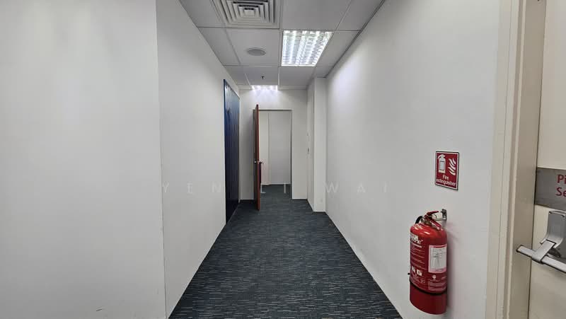 Pejabat untuk Disewa di KLCC (KL City Centre) - Janie Wai - Corridor - PropertyGuru.com.my