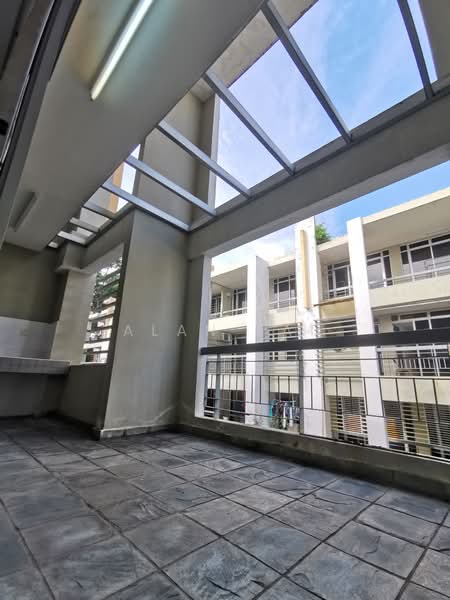 Rumah Bandar untuk Dijual di Cyber 11 (Cyberjaya) - Alan Lai - Balcony - PropertyGuru.com.my