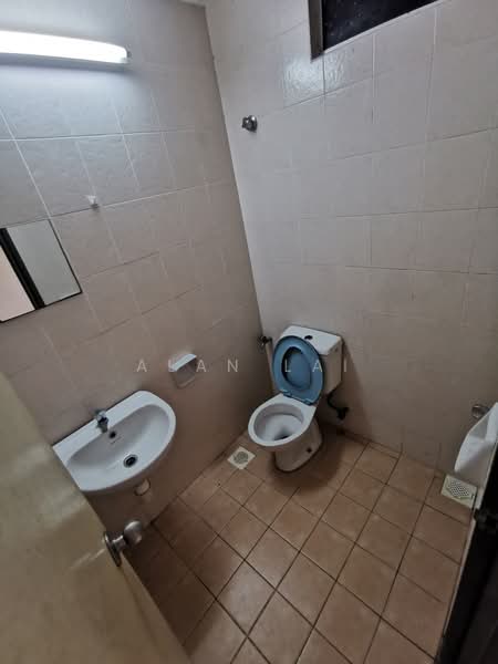 Rumah Bandar untuk Dijual di Cyber 11 (Cyberjaya) - Alan Lai - Bathroom - PropertyGuru.com.my