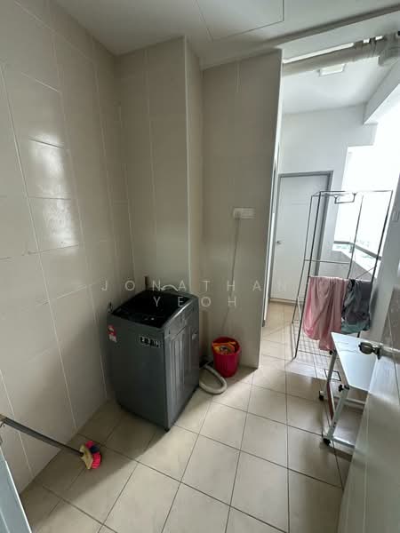 Kondominium untuk Disewa di Rafflesia - Jonathan Yeoh - Balcony - PropertyGuru.com.my