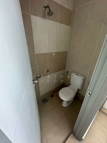 Kondominium untuk Disewa di Rafflesia - Jonathan Yeoh - Bathroom - PropertyGuru.com.my