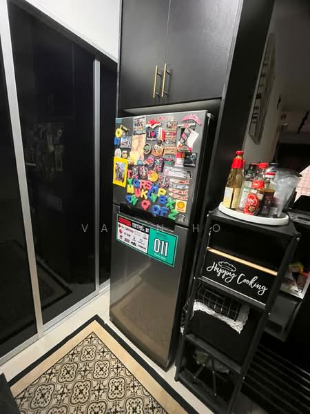 Service Residence for Rent at Acacia Residences - Valyn Ho - Kitchen - PropertyGuru.com.my
