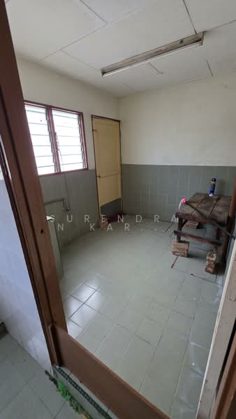 1-storey Terraced House for Sale in Off Jalan Meru (Klang) - Surendran Karapiah - Interior - PropertyGuru.com.my
