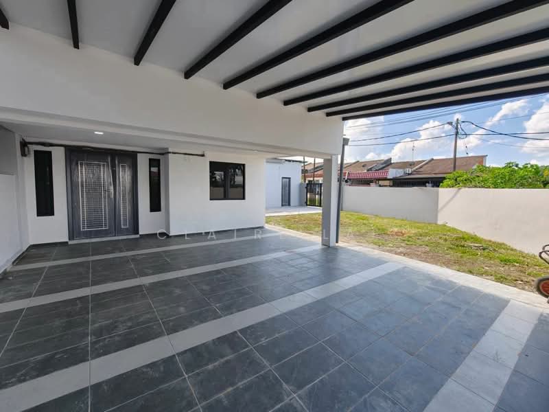 1-storey Terraced House for Sale in Taman Universiti (Skudai) - Claire Lai - Exterior - PropertyGuru.com.my