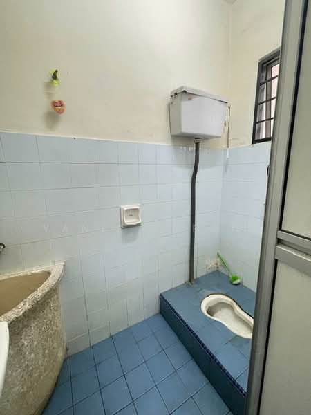 2-storey Terraced House for Sale in Bandar Menjalara (Kuala Lumpur) - Yanis Cheong - Bathroom - PropertyGuru.com.my