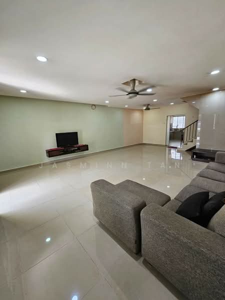 Rumah Teres 2 Tingkat untuk Dijual di Klang (Selangor) - Jasminn Tan - Living Room - PropertyGuru.com.my