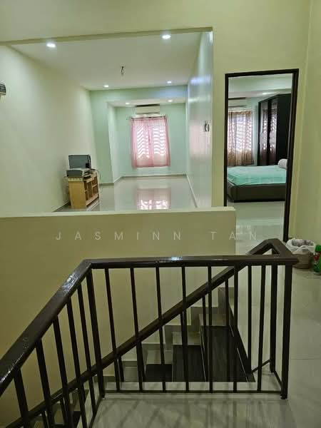 Rumah Teres 2 Tingkat untuk Dijual di Klang (Selangor) - Jasminn Tan - Living Room - PropertyGuru.com.my