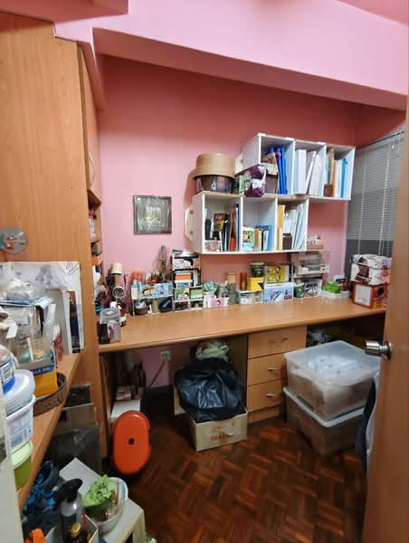 Pangsapuri untuk Dijual di Nova II - Azli Ibrahim - Study - PropertyGuru.com.my