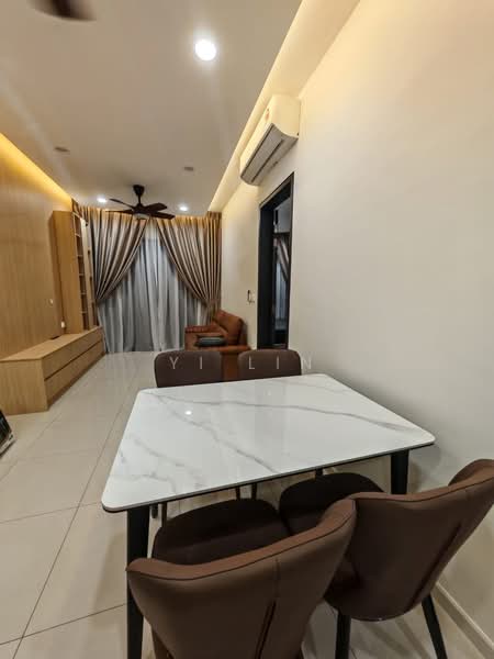Servis Apartment untuk Disewa di Sunway Velocity TWO - Yi Lin - Living Room - PropertyGuru.com.my