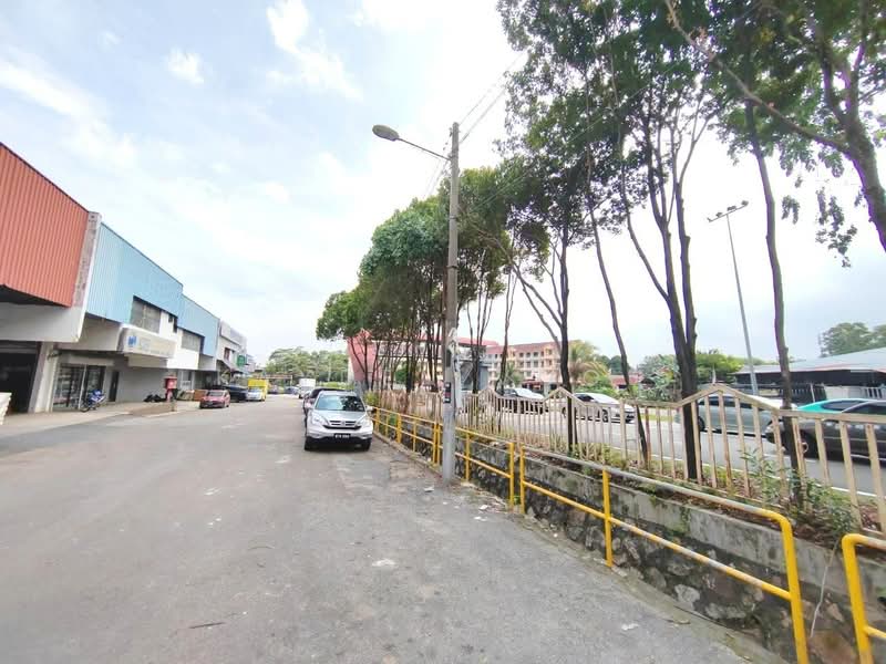 Kilang untuk Disewa di Taman Johor Jaya (Johor Bahru) - Kayden Voon - PropertyGuru.com.my