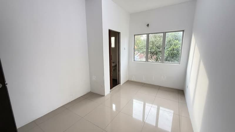 2-storey Terraced House for Sale in Bandar Putera 2 (Klang) - Hairi Halim - PropertyGuru.com.my