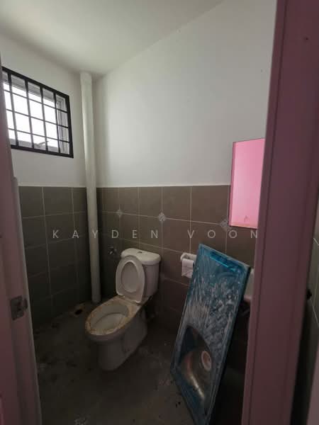 Shop for Rent in Austin (Johor Bahru) - Kayden Voon - Bathroom - PropertyGuru.com.my