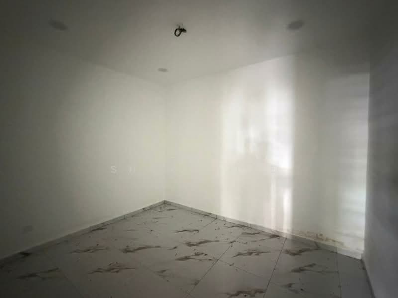 1-storey Terraced House for Sale in Kluang (Johor) - Shanel Tee - Interior - PropertyGuru.com.my